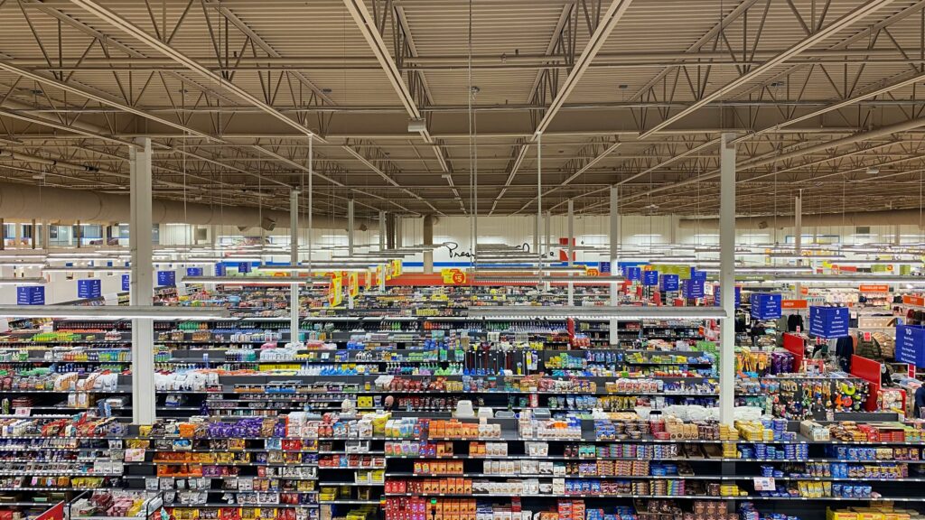 Singapore Supermarket : Wide variety of groceries catering to all types of shoppers