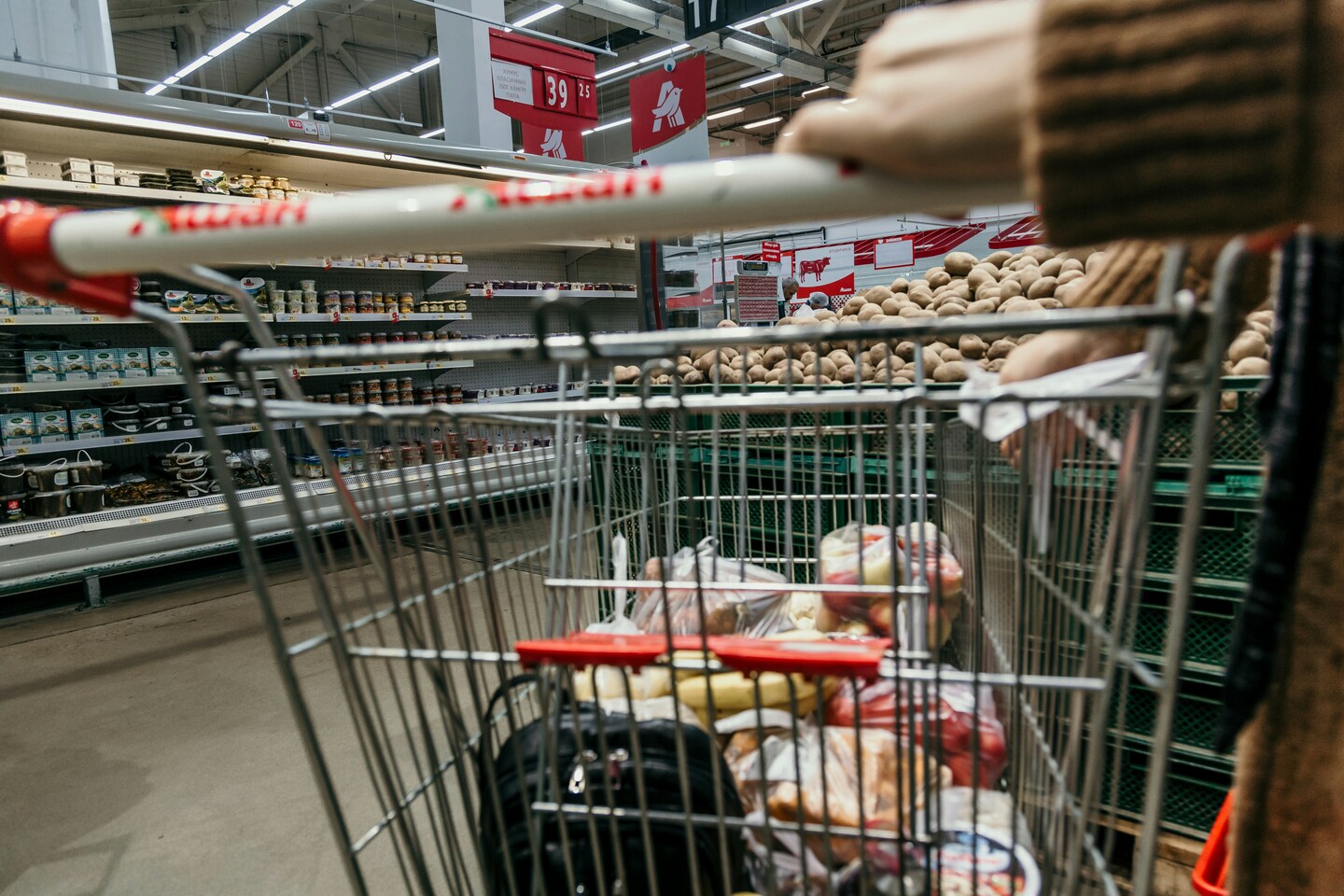 Navigating Singapore Supermarkets: A Guide for Expats