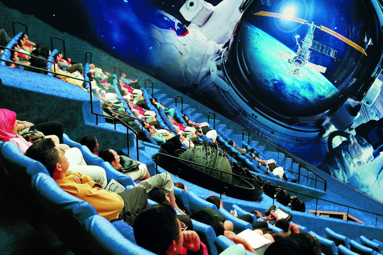 Kid-Friendly Interactive Museums and Singapore Family Attractions