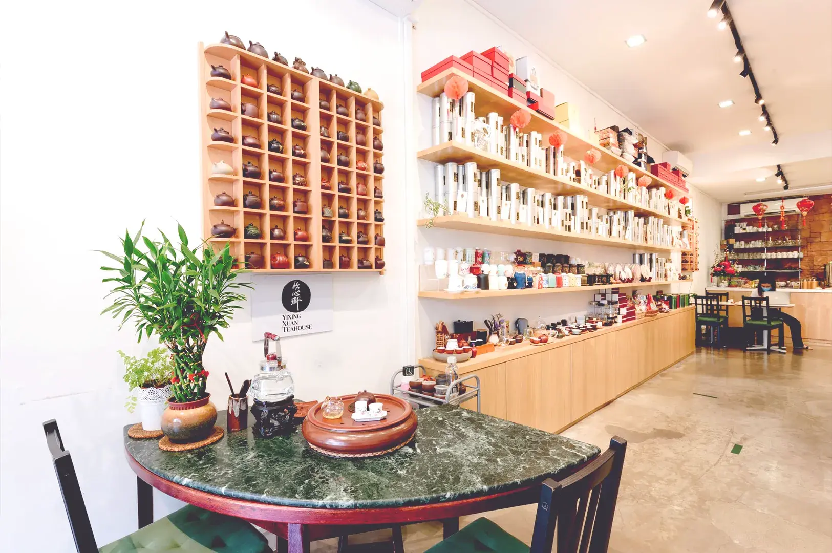Chinese tea house shop in Singapore with teapots and tea accessories display